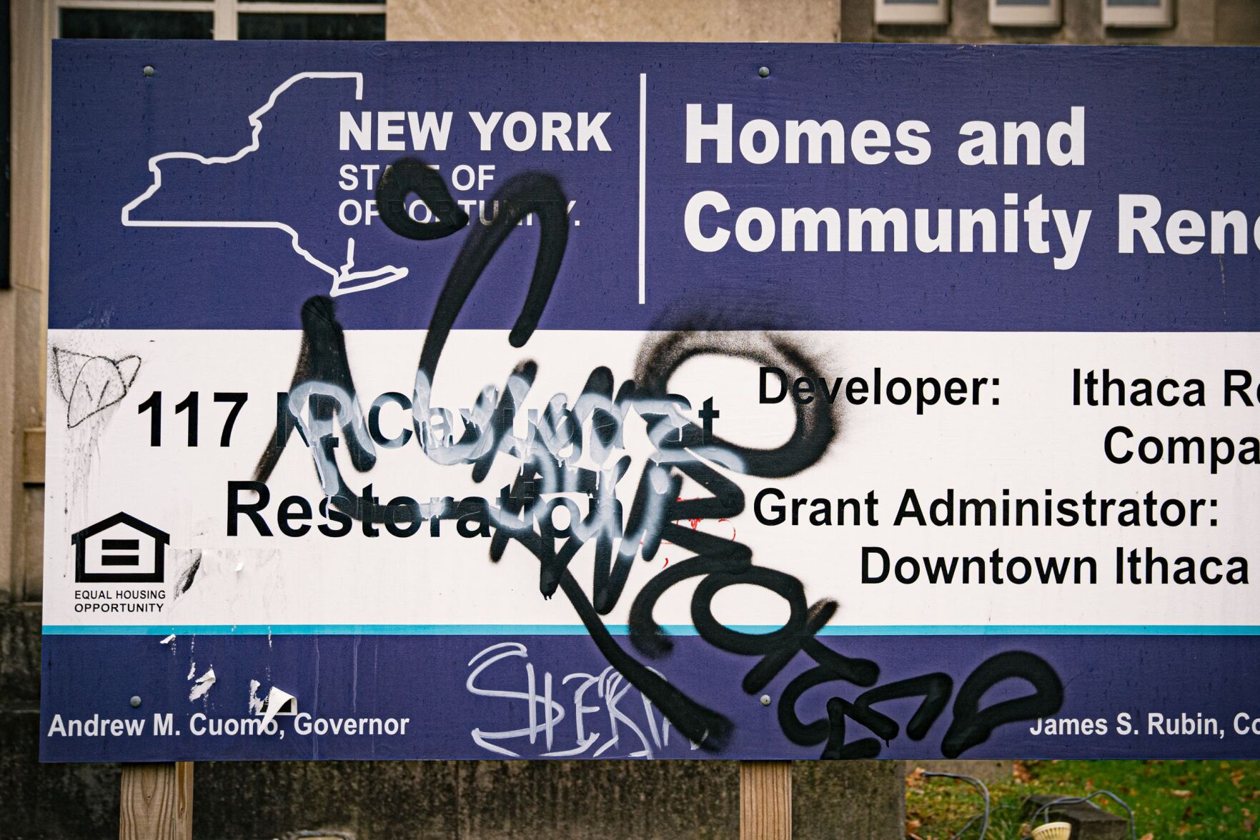 1118_NL_Graffiti_CM-2.jpg